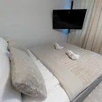 Ainonkatu Lägenhet *